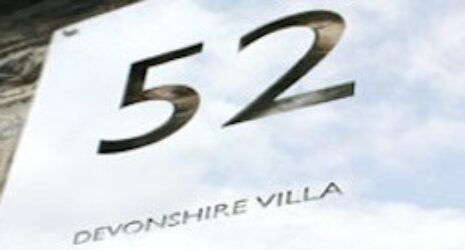 Plymouth office suite £185 per week. No RATEs* No VAT. One large office and a smaller office/store. PARKING onsite. Garden. 